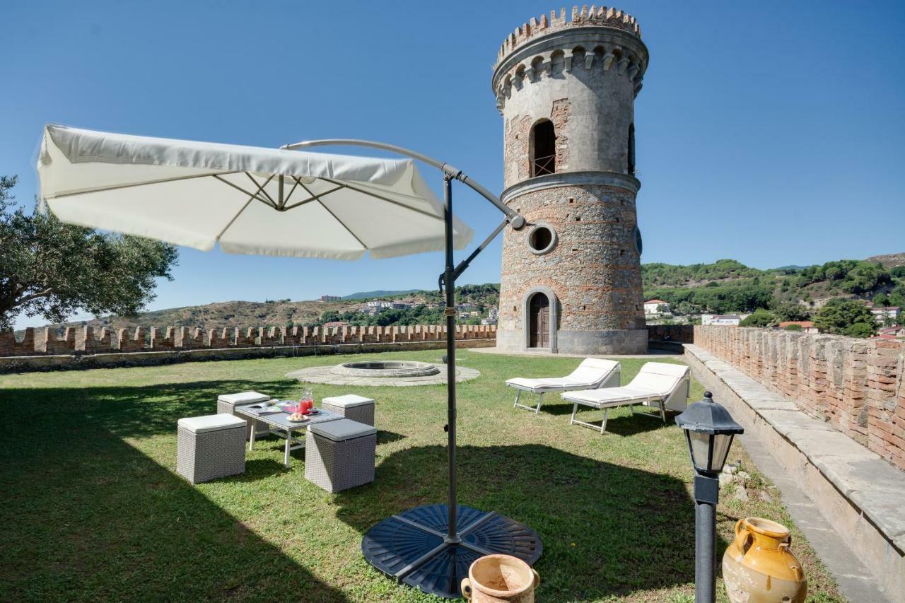 Castello Di Caccuri Suites Ngoại thất bức ảnh
